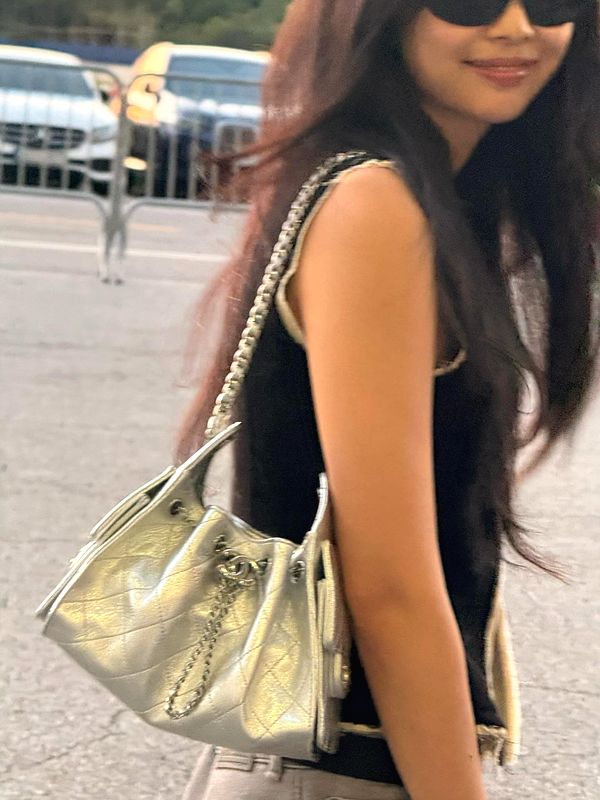 블랙핑크 제니 샤넬 실버백